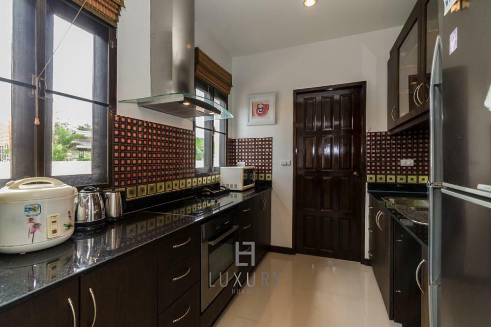 4 Bedroom Private Bali Style Villa Hh6 HHQ Exterior photo